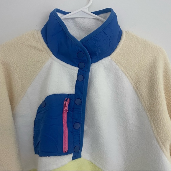 Colorblock Teddy Jacket - Picture 2 of 5